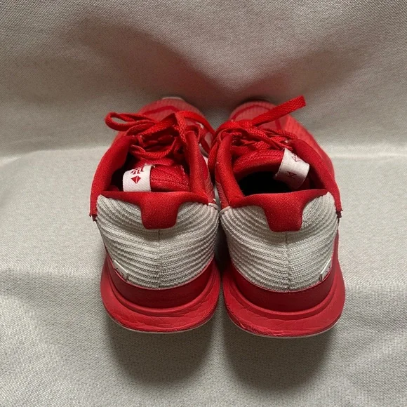 Nike Kyrie Red and White Sneakers - Picture 4 of 8